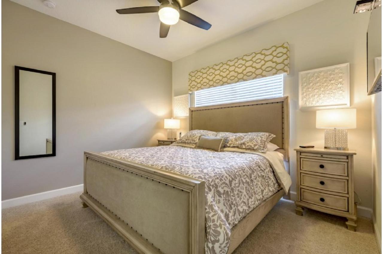 Four-Bedroom Townhome Davenport Extérieur photo