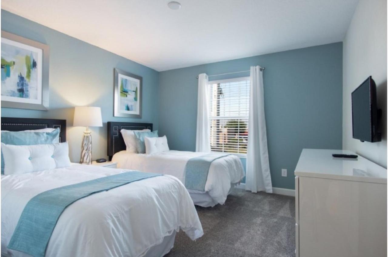 Four-Bedroom Townhome Davenport Extérieur photo