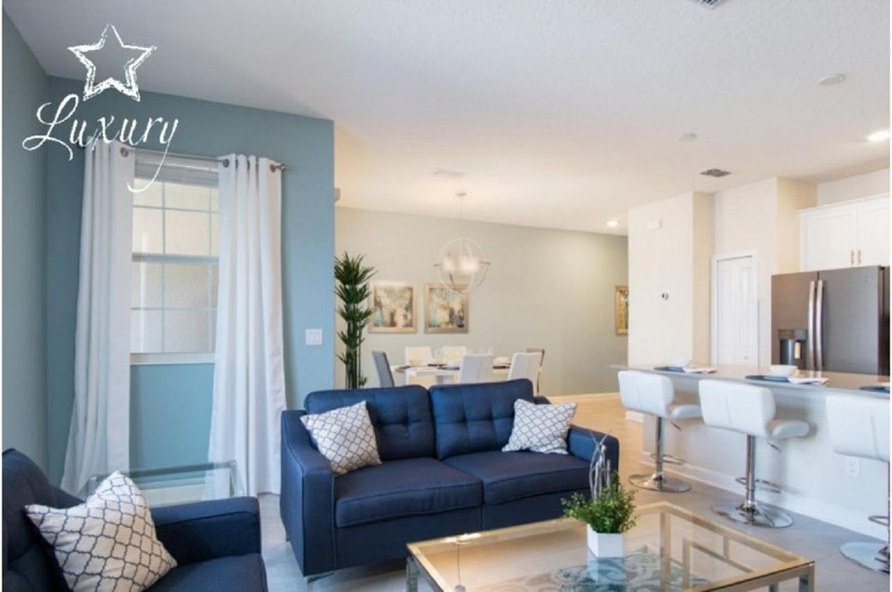 Four-Bedroom Townhome Davenport Extérieur photo
